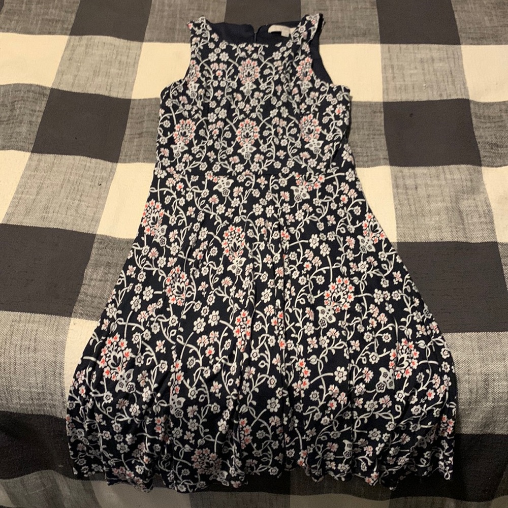Sleeveless dress from LOFT. Size small